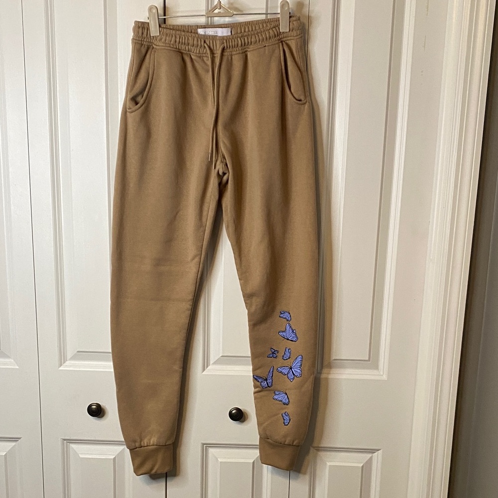 🌸 Refuge Tan Joggers with Blue Butterfly Accents - Picture 2 of 9